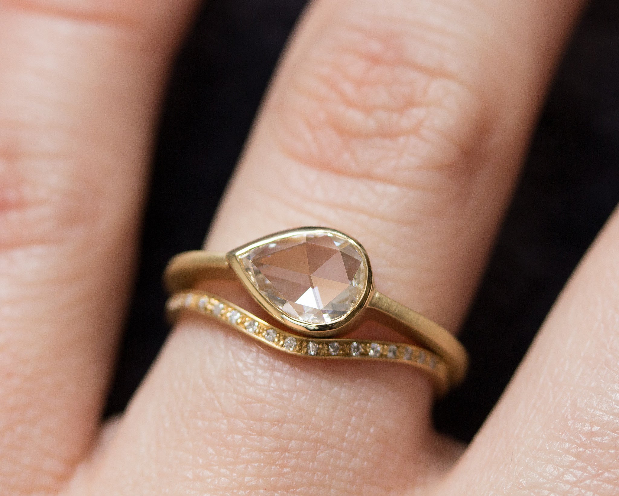 1ct Pear Rose-cut White Diamond & Yellow Gold Ring