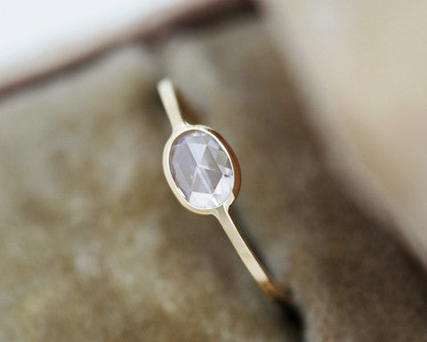 0.40ct Cushion White Rose-cut Diamond & Yellow Gold Wire Ring