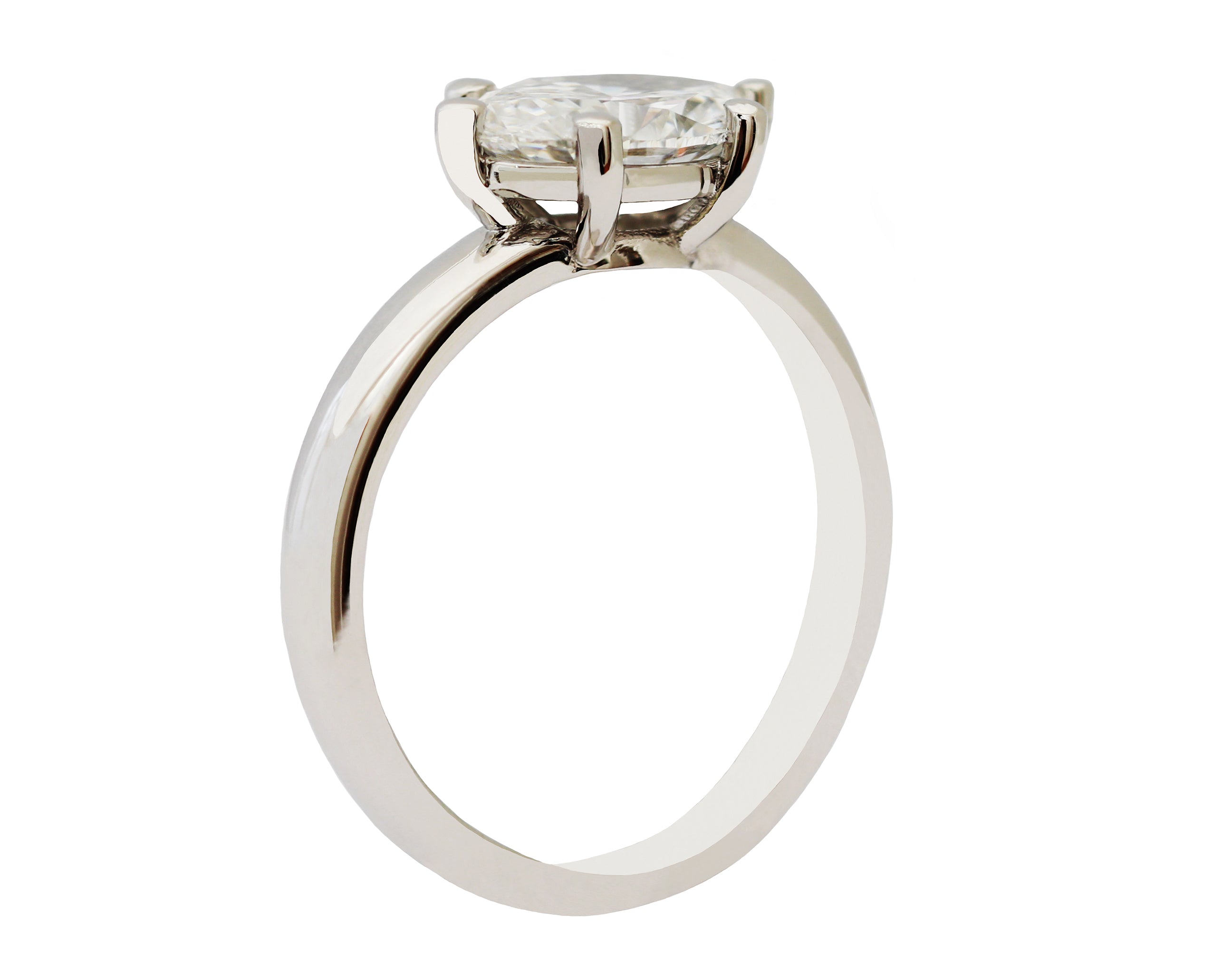 1 Carat East-West Oval Diamond Ring with 6 Prongs
