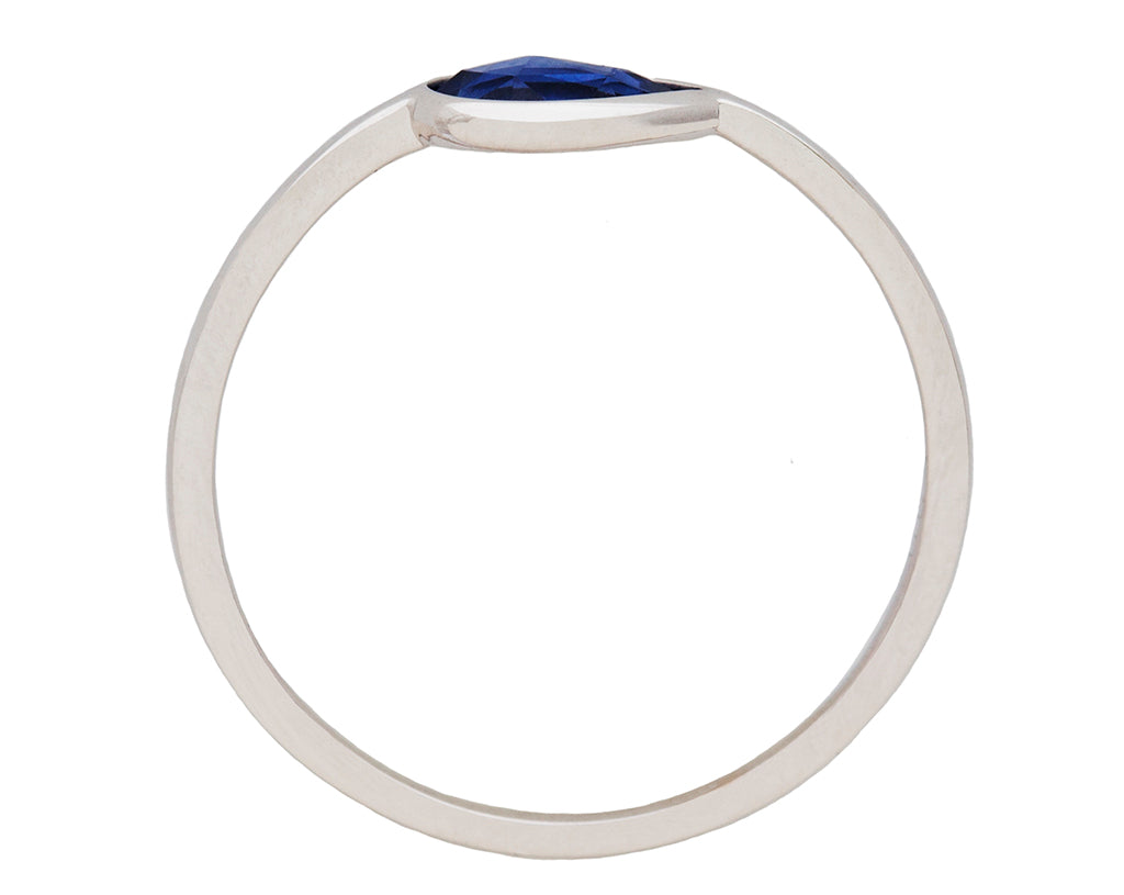 0.50ct Rose cut Sapphire Pear & White Gold Ring